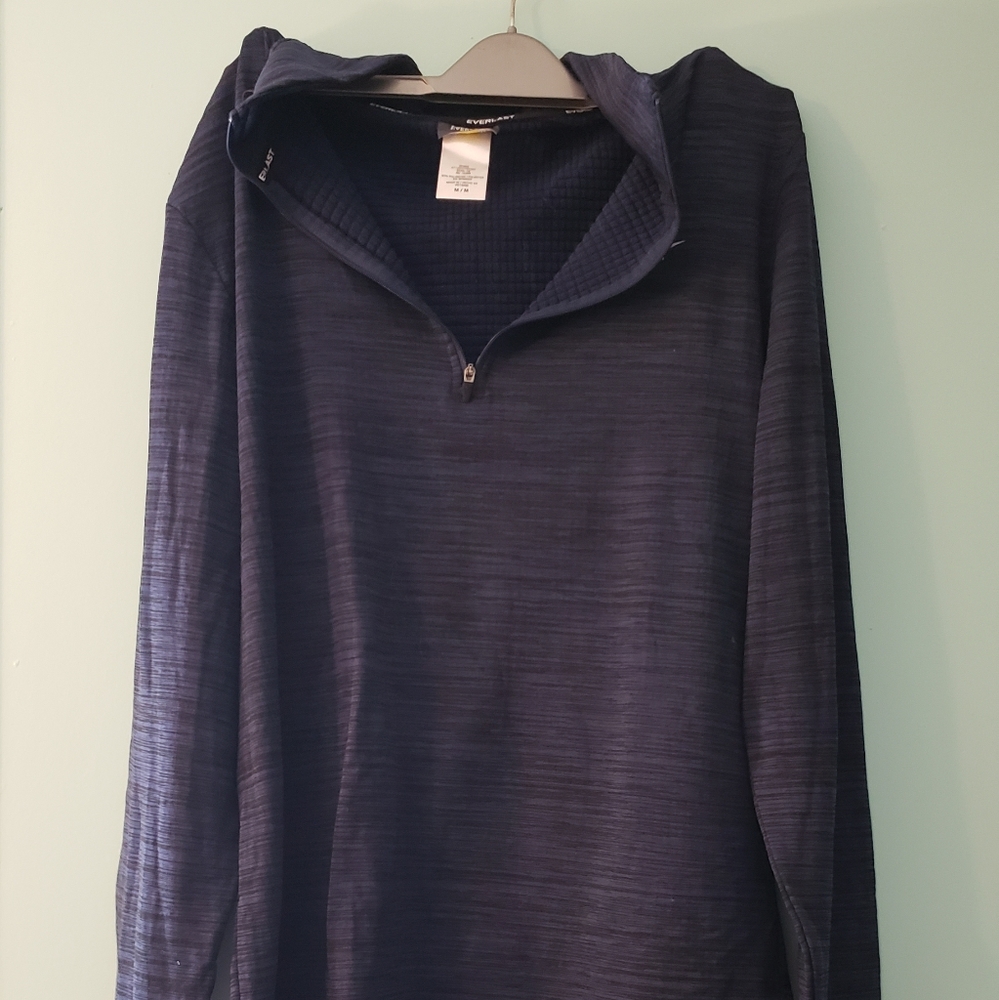 NWT Unisex Everlast active wear